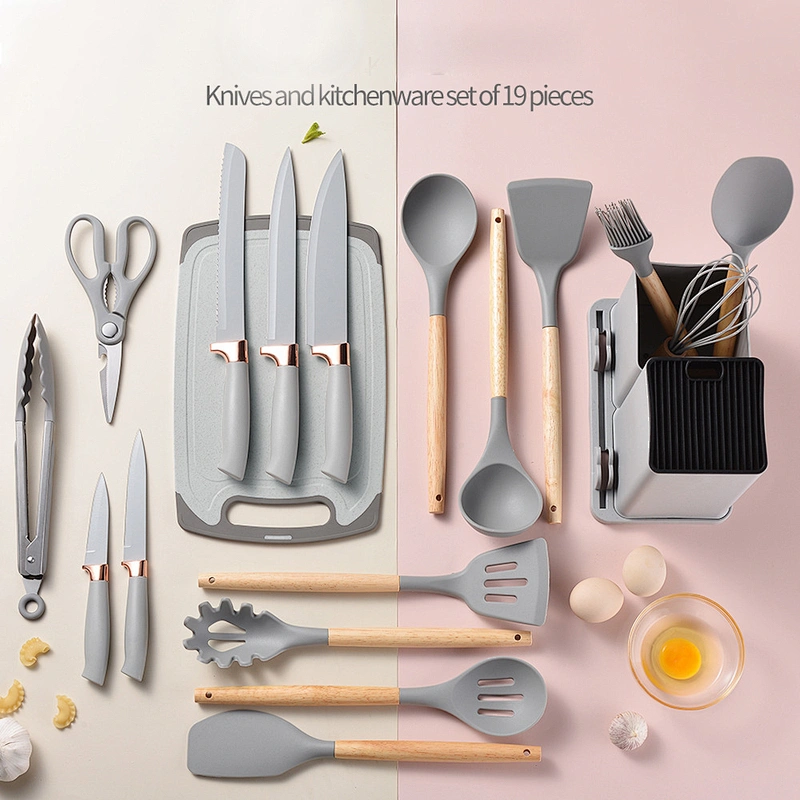 2023 Hot Selling 19pcs Silicone Kitchen Utensils Set With Wooden Handle Cuttings Board Storage Bucket Kitchen Gadget Set